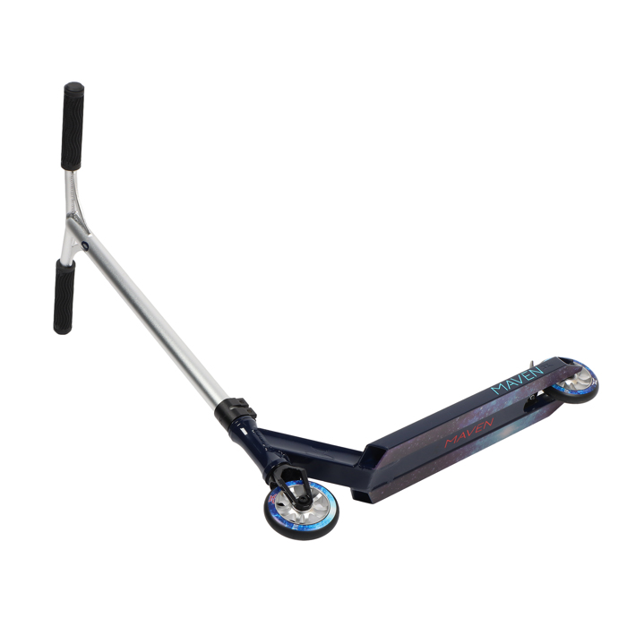 AO Scooters Maven Kick Scooter - Navy AO Scooters Maven Patini - Thalassi