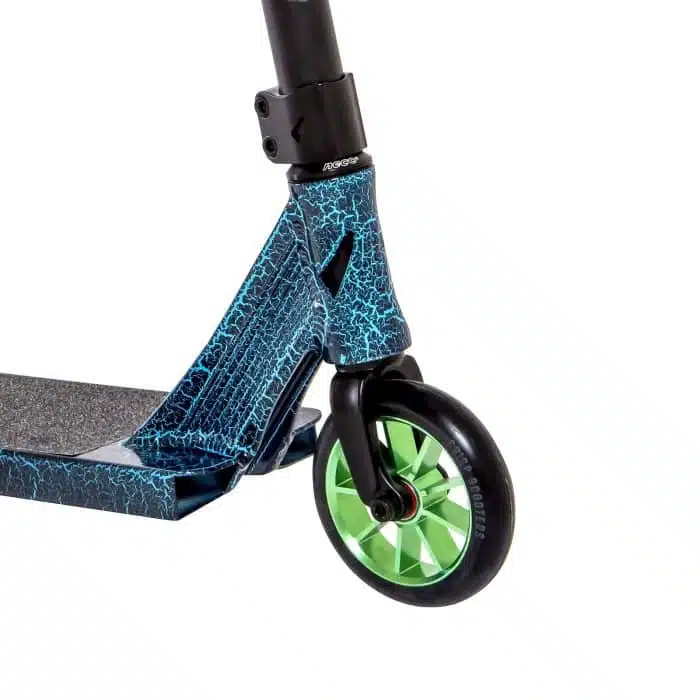 Crisp Ultima 5.0 Scooter - Blue & Green Cracking/Black - Image 4
