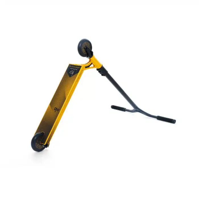 NITRO CIRCUS RW Signature 560 Πατίνι - Ano Χρυσό/Gloss Μαύρο.